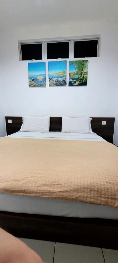 Api-Api Guesthouse Kota Kinabalu Bagian luar foto