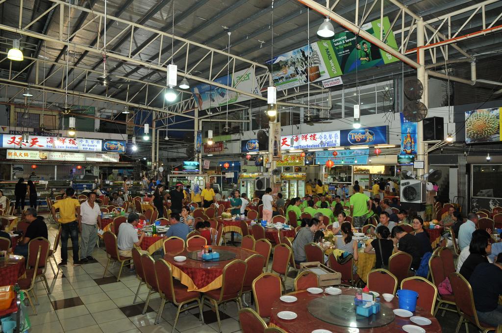 Api-Api Guesthouse Kota Kinabalu Bagian luar foto