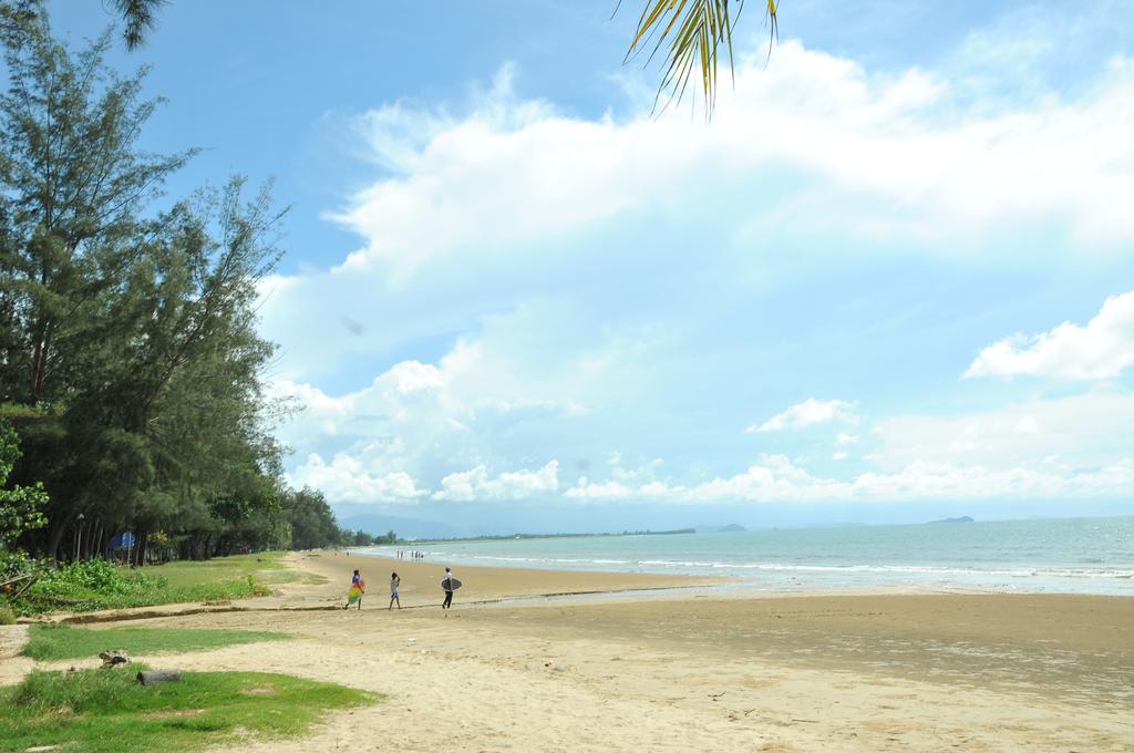 Api-Api Guesthouse Kota Kinabalu Bagian luar foto