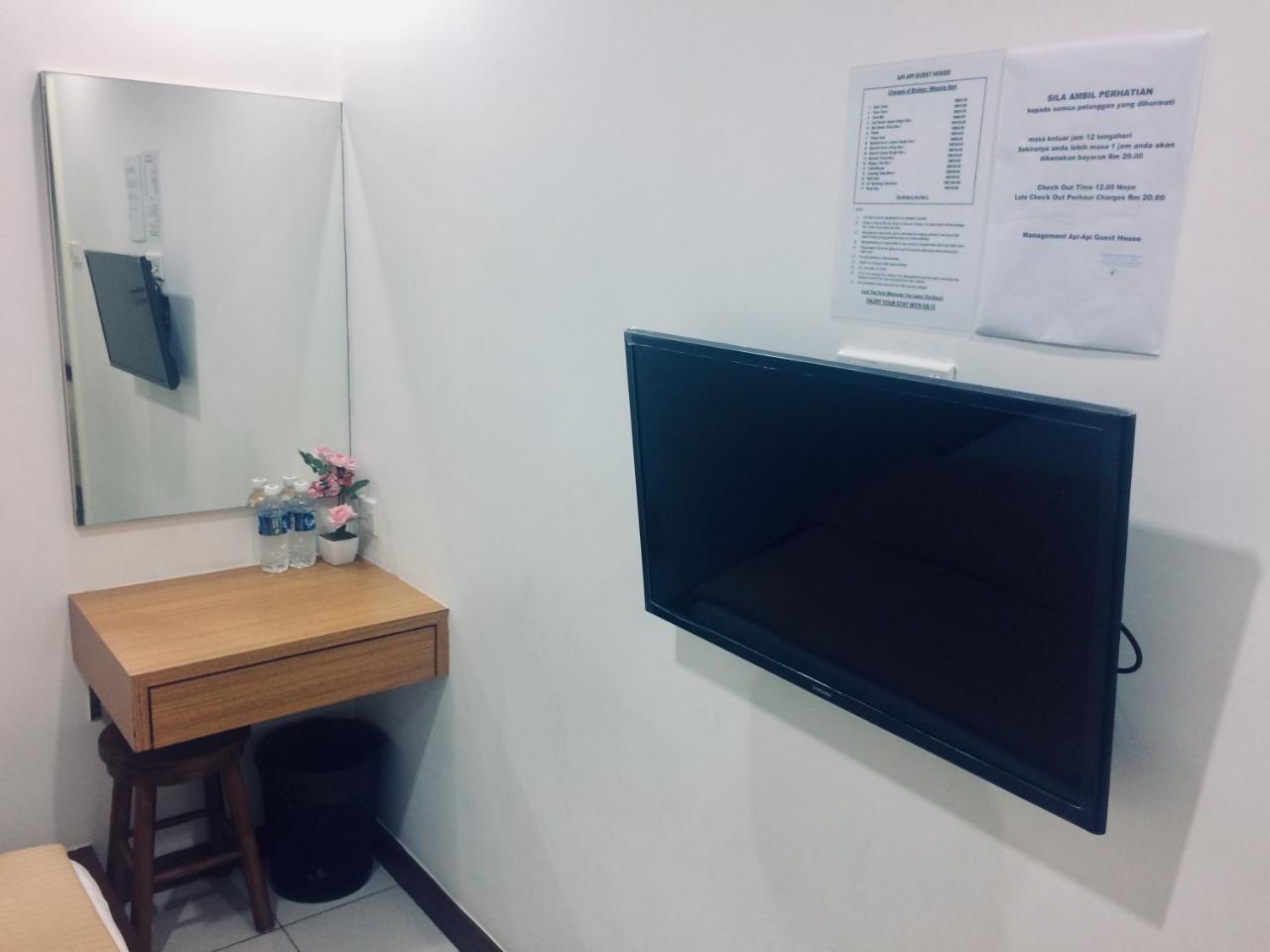 Api-Api Guesthouse Kota Kinabalu Bagian luar foto